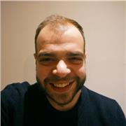 Laureato in composizione Pop-rock, specializzato in Musica applicata alle immagini, batterista e polistrumentista offre lezioni di educazione musicale, produzione musicale con Ableton Live, composizione, MIDI, batteria